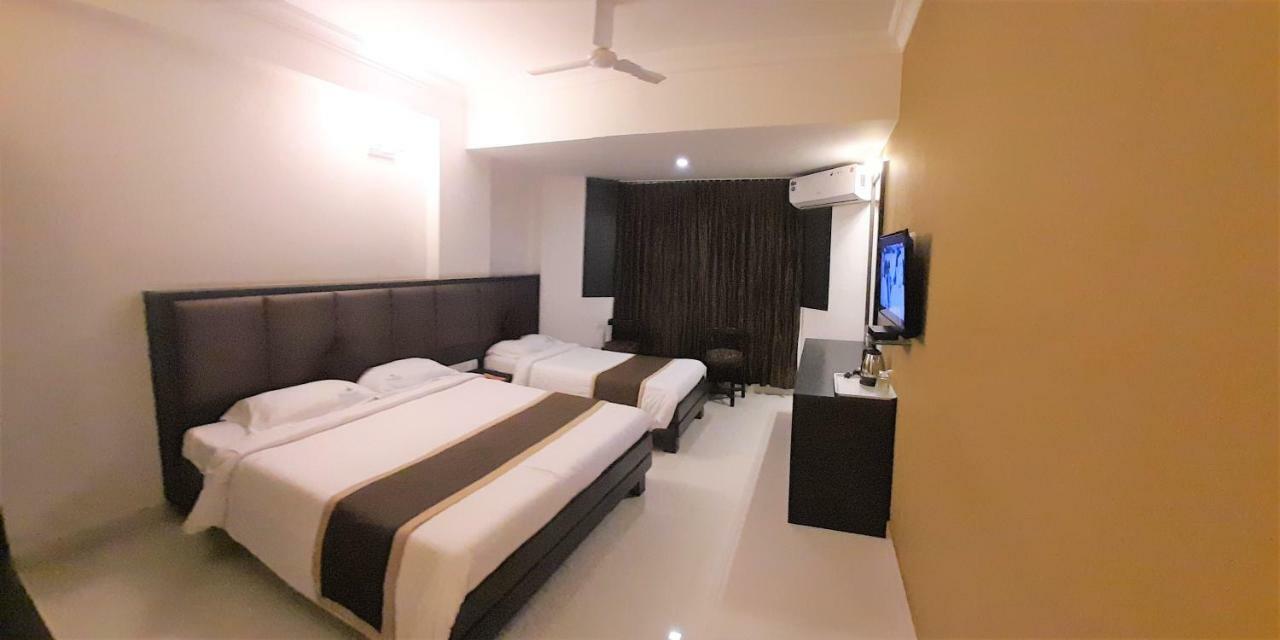 Hotel Mangalore International Exterior foto