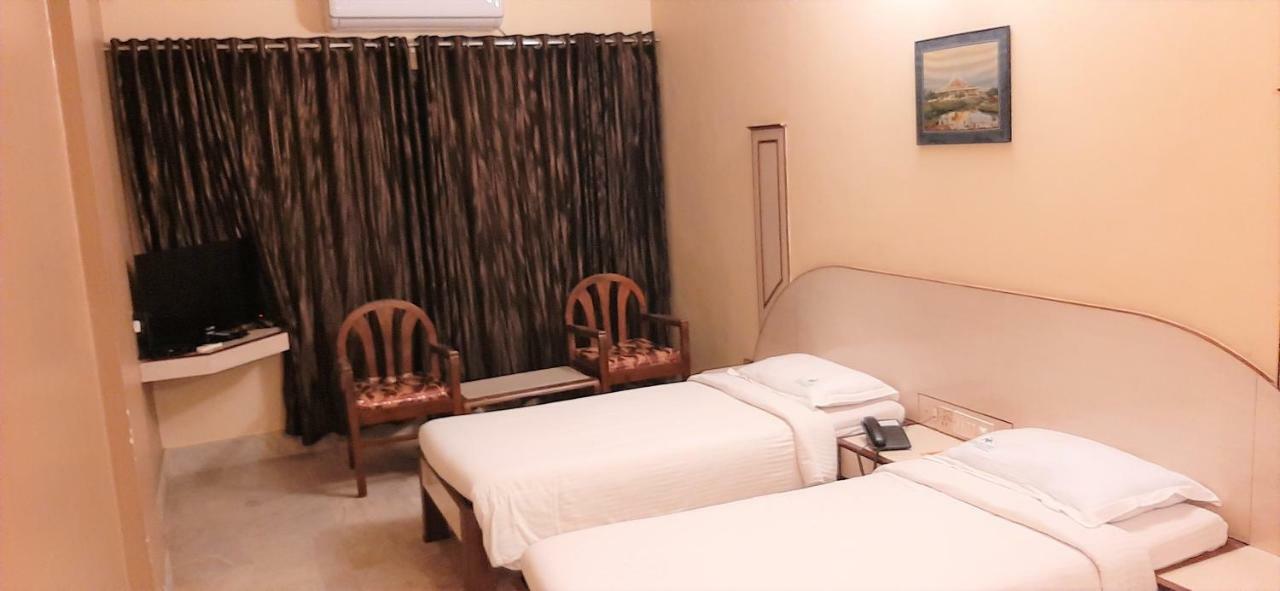 Hotel Mangalore International Exterior foto